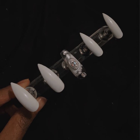 HANDMADE set of press-on nails.with silver details - Picture 4 of 5